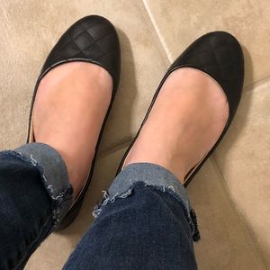 FINAL DROP! Refresh Black Quilt Flats